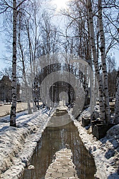 Spring on the Khanty-Mansiysk alley