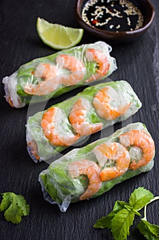 Spring rolls with shrimps and vegetables