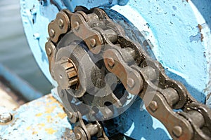 Sprocket and chain