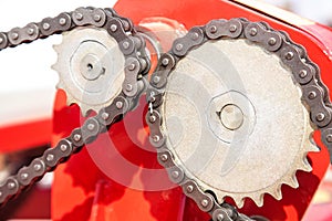 Sprocket and chain mechanism closeup