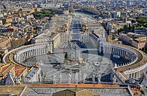 Square in front of St Peter\'s Basilica photo