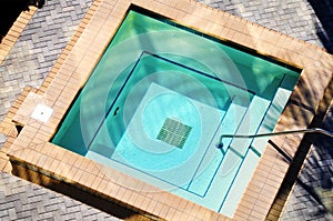 Square Outdoor Jacuzzi