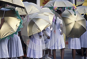 SRI LANKA HIKKADUWA SCHOOL CHILDERN