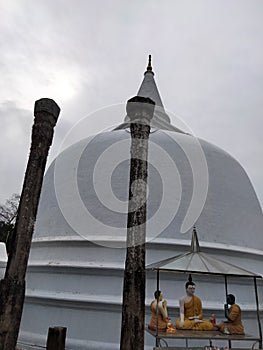 Srilanka temple in lankarama viharaya