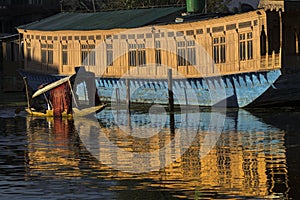 Srinagar Kashmir Houseboat photo