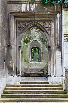 St. Dunstan-in-the-East photo