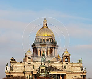 St. Isaac`s Cathedral in Sankt-Peterburg photo