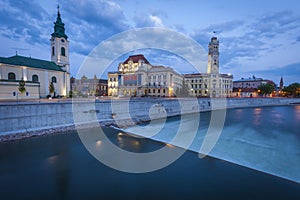 St. Ladislau Church and city hall in Oradea