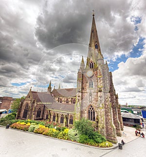 En toro anillo iglesia en inglaterra reino unido 