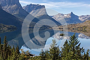 St Mary lake in Glacier National Park