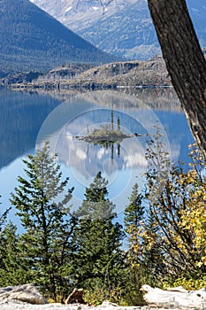 St Mary lake in Glacier National Park