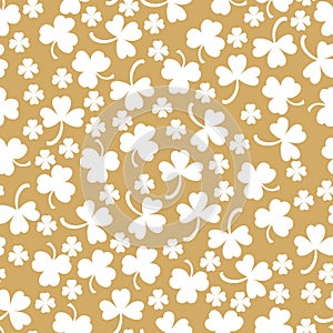 St. Patrick`s clovers pattern seamless