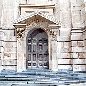 st paul cathedral in london england old construction and religio photo