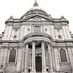 st paul cathedral in london england old construction and religio photo