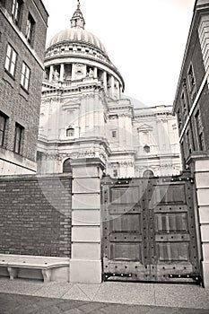 st paul cathedral in london england old construction and religio photo