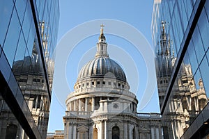 St Pauls Cathedral in London photo