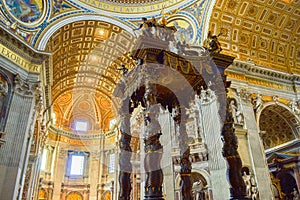 St. Peter`s Baldachin Baldacchino di San Pietro, L`Altare di Be
