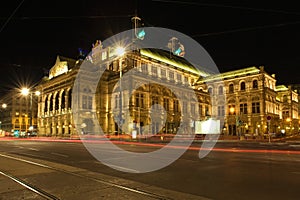 Staatsoper, Viennas grand Opera House photo