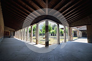 Stabiae.Peristyle at Villa San Marco