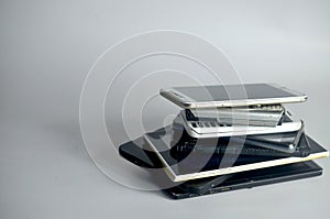 Stack of smartphone for repairing