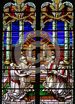 Stained Glass - Rabbis worshipping God