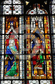 stained glass window in the collegiate church of Mantes La Jolie