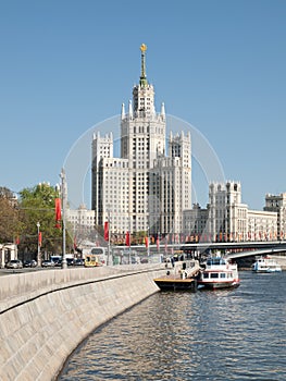 Stalin skyscraper on Kotelnicheskaya embankment