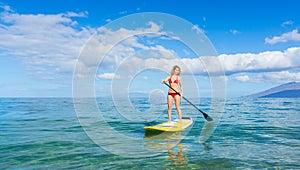 Stand Up Paddle Surfing In Hawaii