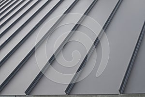 Standing seam metal roofing