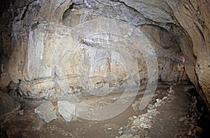 Stanišovská jeskyně, Slovensko