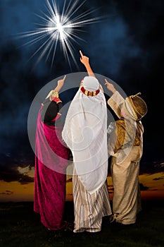 Star of Bethlehem and wisemen