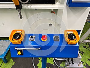 Start button on control box press machine