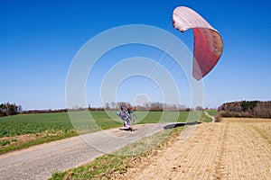 Start powered paraglider