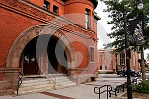 Statesville City Hall building