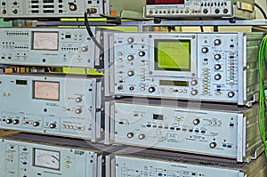 Stationary set of video signal quality instrumentation