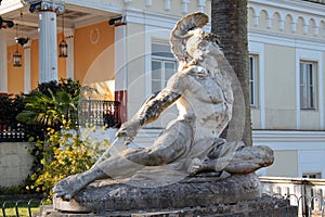 Statua Achille sofferente