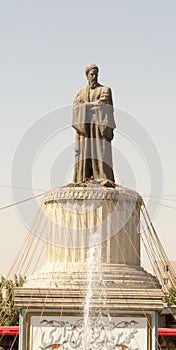 Statue of Abu Bakr al-Razi