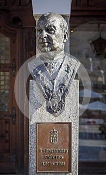 Statue of Candido greater Innkeeper Castilla