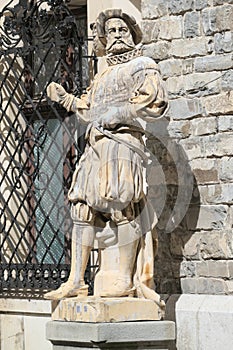 the statue of a castle guard