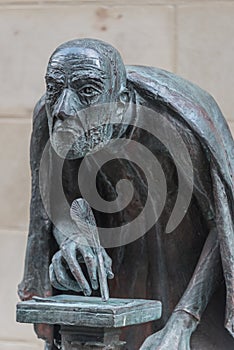 Statue of a catholic penman at Chapel Saint Magdalena at Petri