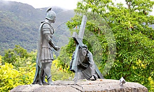 Statue of Christ carrying the cross