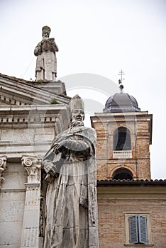 Statue of Compatrono Beato Mainardo