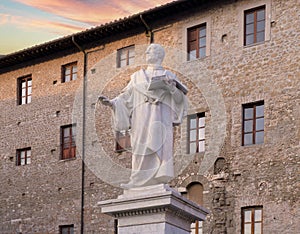 The statue of composer Giovanni Pierluigi da Palestrina photo