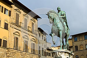 Statue of Cosimo I de' Medici by Giambologna photo