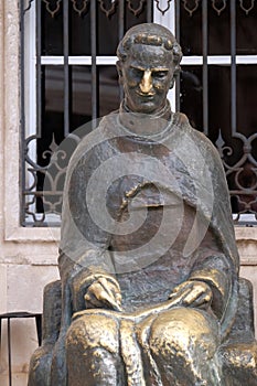 Statue of Croatian writer Marin Drzic in Dubrovnik