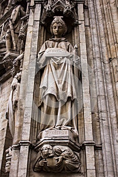 Statue detail in Grand Place