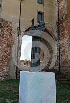 Statue di Galileo Galilei