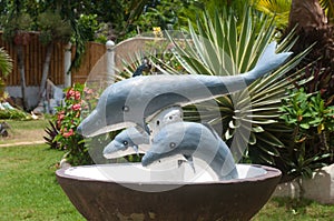 Statue of dolphins