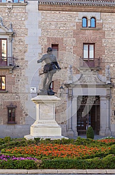 Statue of Don Alvaro de Bazan, Madrid photo