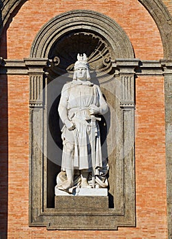 Statue of Federico II di Svevia in Palazzo Reale di Napoli. Campania, Italy.